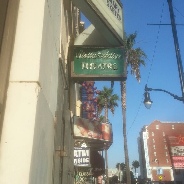 9/19/2013 tarihinde Allison R.ziyaretçi tarafından Stella Adler Academy of Acting and Theater'de çekilen fotoğraf