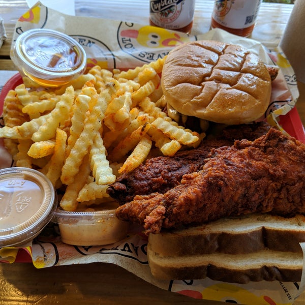 Photo taken at Dave’s Hot Chicken by Richard on 4/22/2019