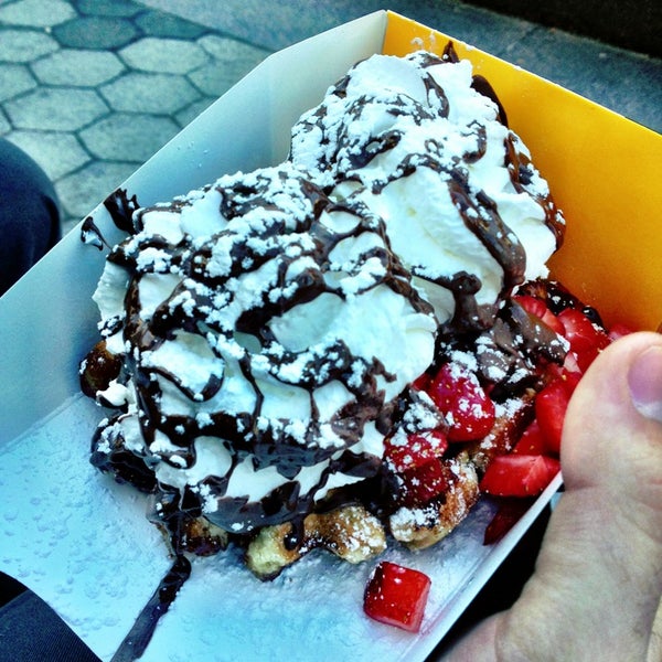 Wafels & Dinges Herald Square Food Truck in Chelsea