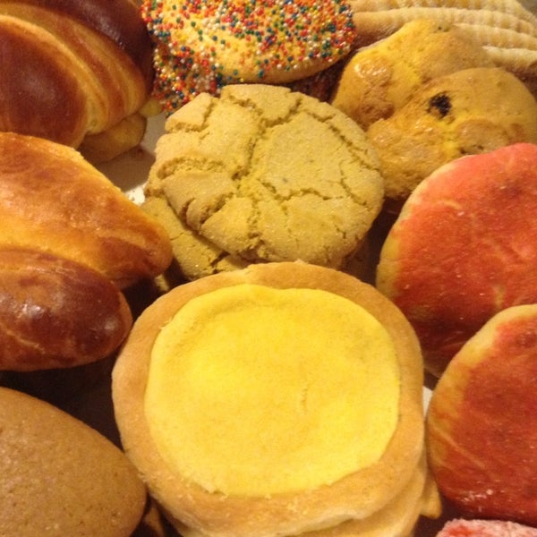 Cuerno de Mantequilla, Elotes, Payaso, Panadero, colorados, rosas, tortugas!!! The best and largest assortment of Mexican Breads and Pastries! Always Fresh, with a hot Champurrado!! Huumm