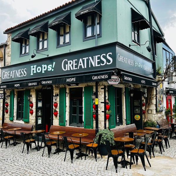 รูปภาพถ่ายที่ Hops Irish Pub&amp;Stage โดย Emre Ş. เมื่อ 4/12/2023