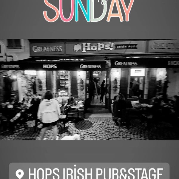 Foto diambil di Hops Irish Pub&amp;Stage oleh Emre Ş. pada 11/2/2022