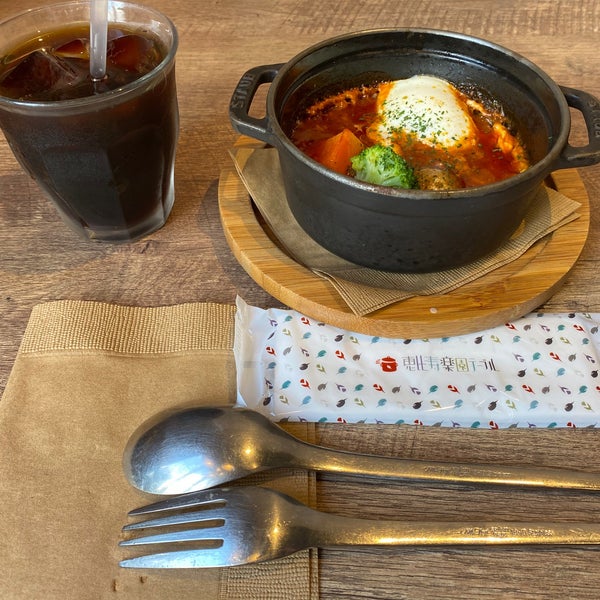 Yr Cafe By 恵比寿楽園テーブル 142 Visitors