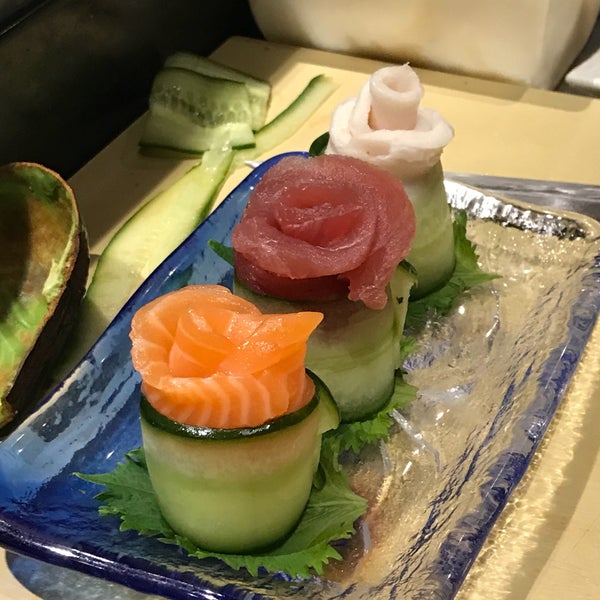 Photo taken at Blue Fin Sushi by Savio Y. on 3/2/2018