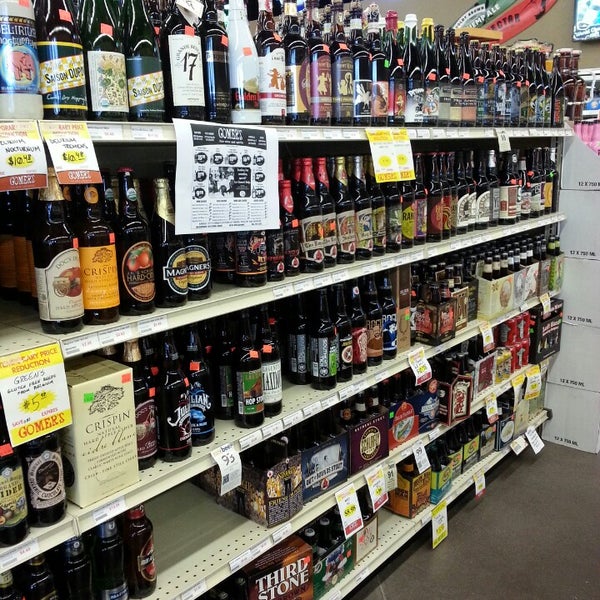 Photos at Gomer's Midtown Liquor Store in Kansas City