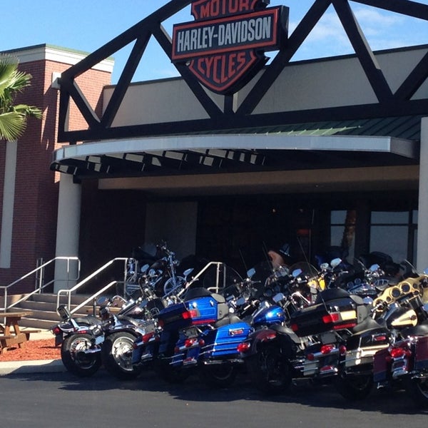 Foto diambil di Gainesville Harley-Davidson oleh Areliis R. pada 2/19/2013
