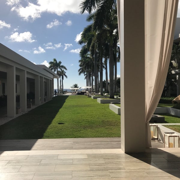 Photo taken at Four Seasons Resort and Residences Anguilla by LaVerrrgui on 5/4/2017