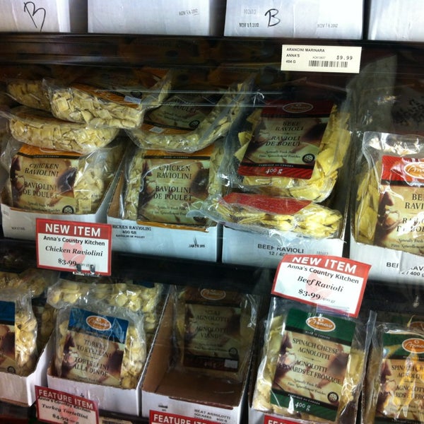 Great selection of ravioli and any style of pasta you can think of.