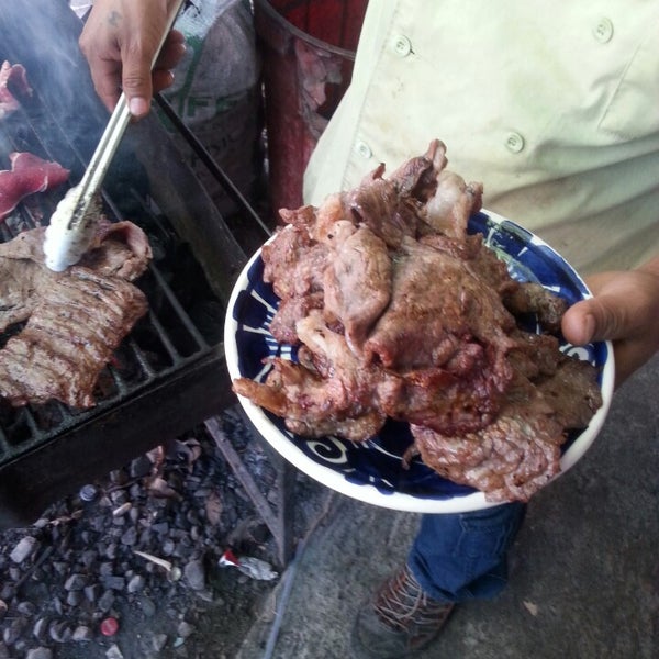 Photo taken at Mi Pueblito - Cocina Mexicana by Efraín V. on 3/16/2014