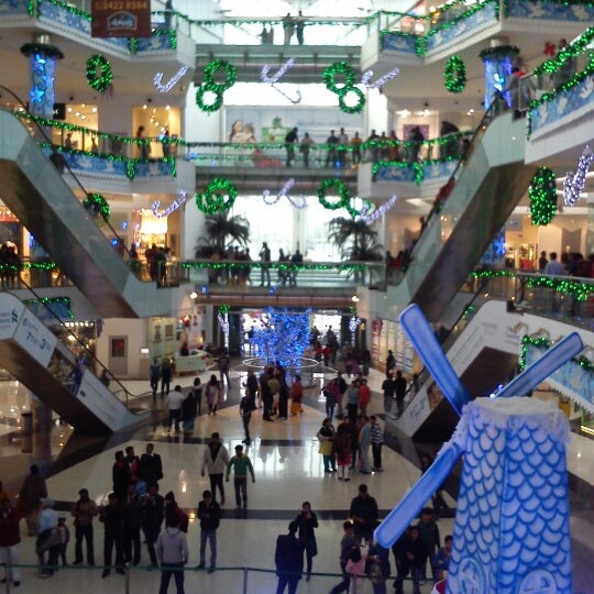 Photo taken at South City Mall by Sagnik A. on 12/26/2012