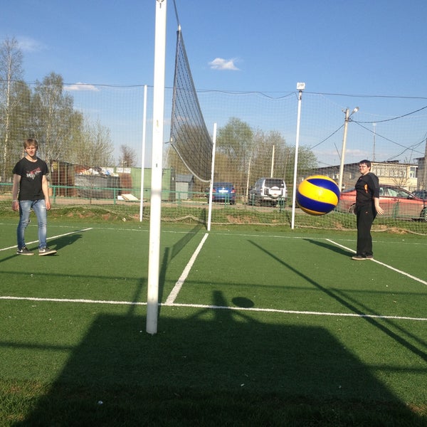 Волейбольное Поле - Volleyball Court