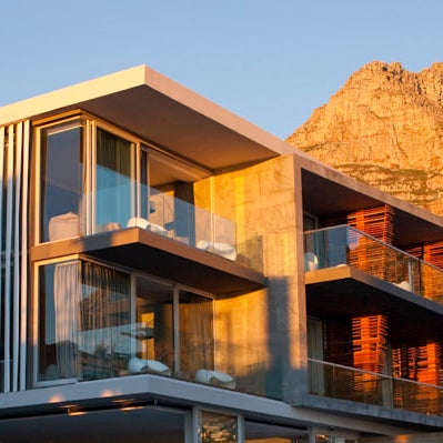 An amazing hotel if you are traveling around Cape Town. Make a reservation at http://magazinehotels.com/hotel/pod-camps-bay/