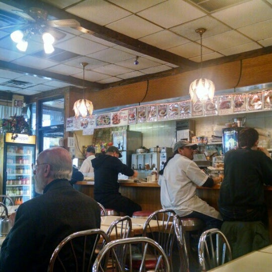 Reme's Restaurant (Artık Kapalı) New York'da Diner