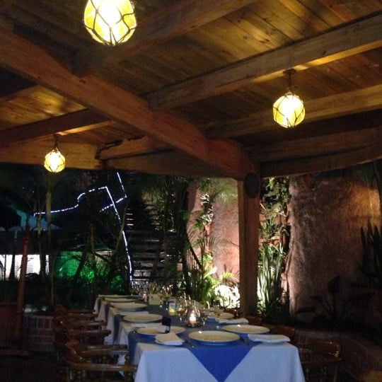 รูปภาพถ่ายที่ Hotel Park 10 Medellin โดย Susana P. เมื่อ 12/1/2012