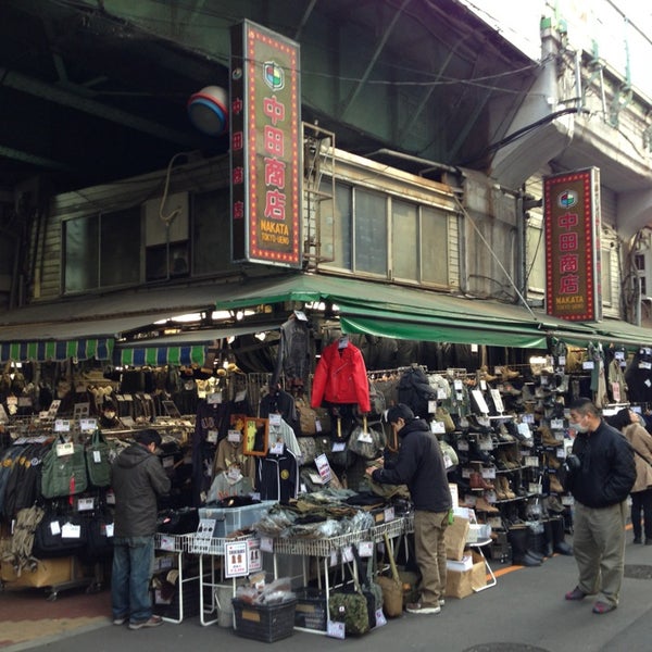 Fotos Em 中田商店 アメ横店 Loja De Roupas Em 上野 Fotos Em 中田商店 アメ横店 Loja De Roupas Em 上野