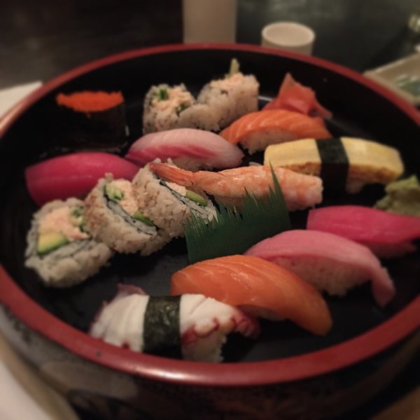 Kifune Sushi Bar - 405 Washington Blvd