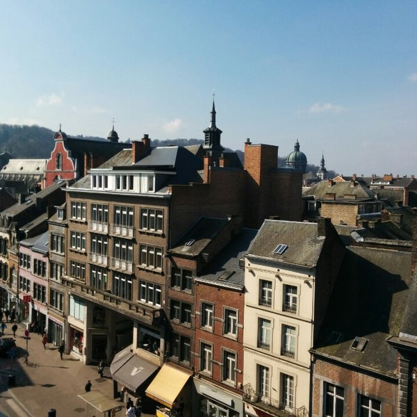 3/26/2014 tarihinde Yves V.ziyaretçi tarafından Coworking Namur'de çekilen fotoğraf