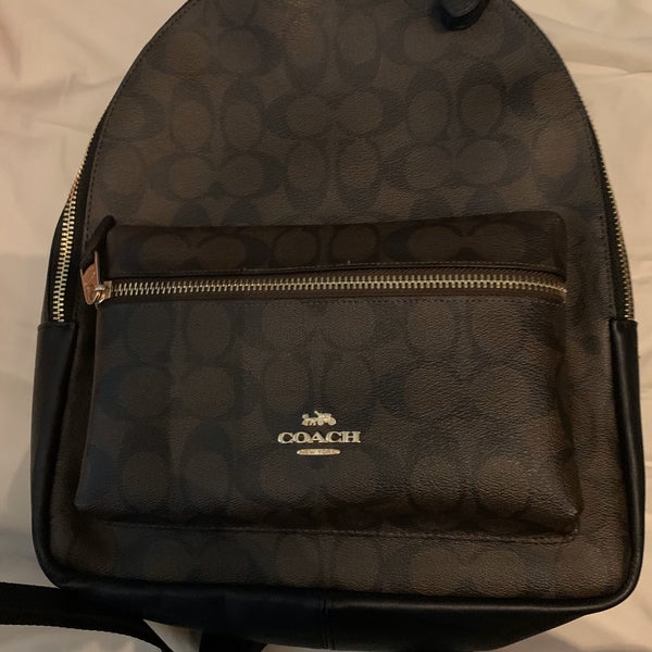 COACH Outlet Fashion Accessories Store in Tung Chung