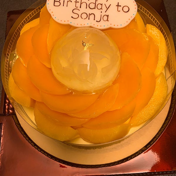 Saint Honore Cake