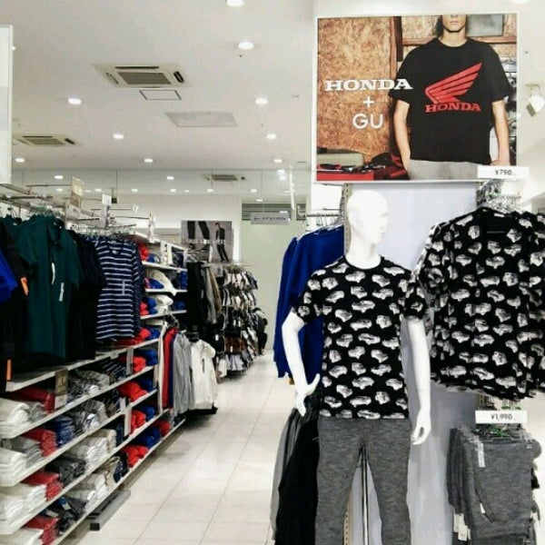 Photos At Gu フィールいつも西尾店 西尾市 愛知県