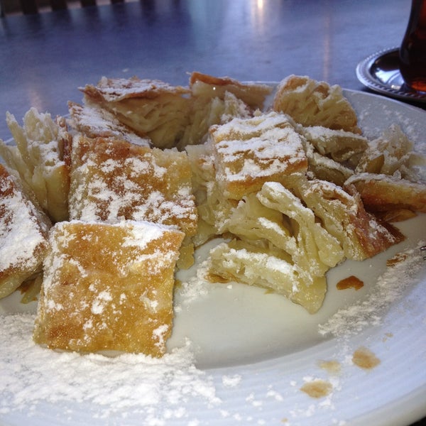 Sinem Börek ( Ercan Abi ) Altunizade 113 ziyaretçidan 3 tavsiye�da