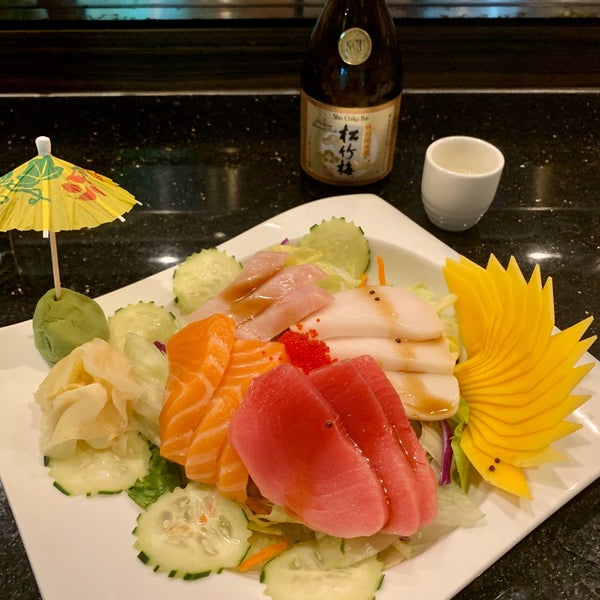 Photo taken at Sapporo Japanese Bistro Sushi &amp; Bar - The Woodlands by Tracy on 5/2/2020