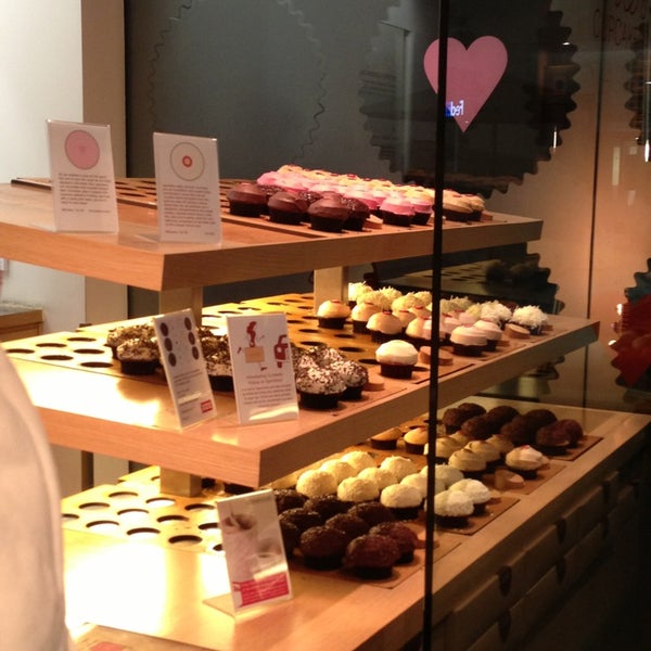 Sprinkles Cupcakes 64 tips