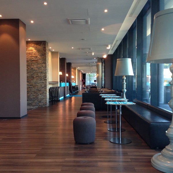 Photo taken at Motel One Salzburg-Mirabell by noemi d. on 8/28/2014