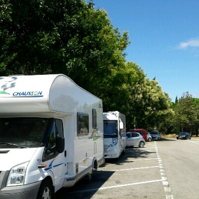 Aire De Senas 106 Visitors