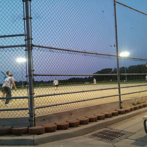 heritage-park-baseball-fields-baseball-field-in-olathe