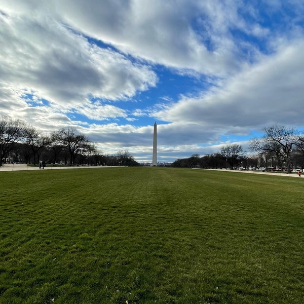 Foto tirada no(a) National Mall por Zhiwen Y. em 1/11/2024