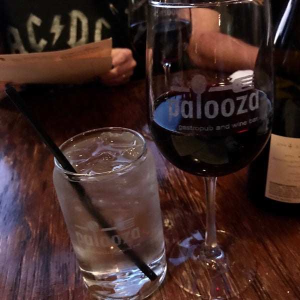 Photo taken at Palooza Gastropub and Wine Bar by Katerina S. on 9/24/2017