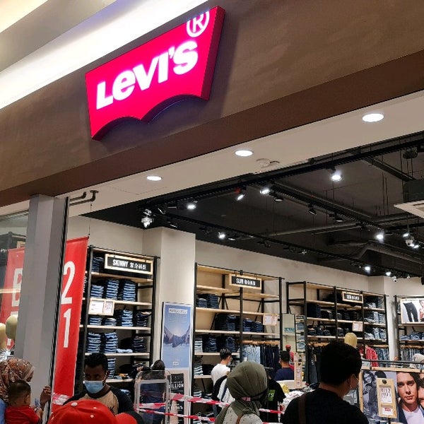 mitsui outlet levis