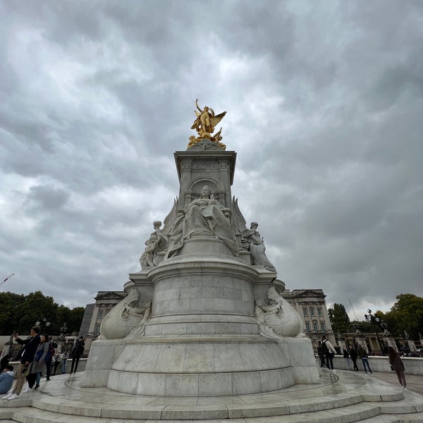Queen Victoria РІ РЇР»С‚Рµ