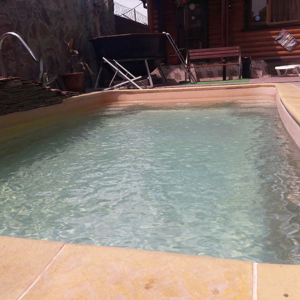 Джакузная. Места с бассейном в краснодаре. Бассейн на террасе. Бассейн победители. Небесный лотос краснодар бассейн.