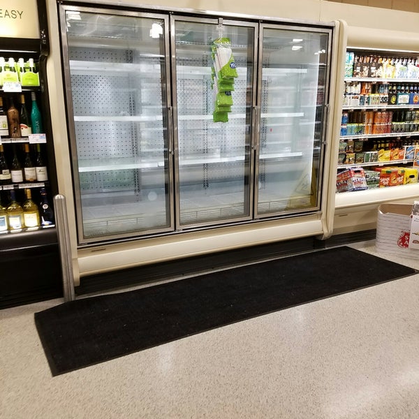 Publix Bayside Lakes Commercial Center 8 tips from 355 visitors