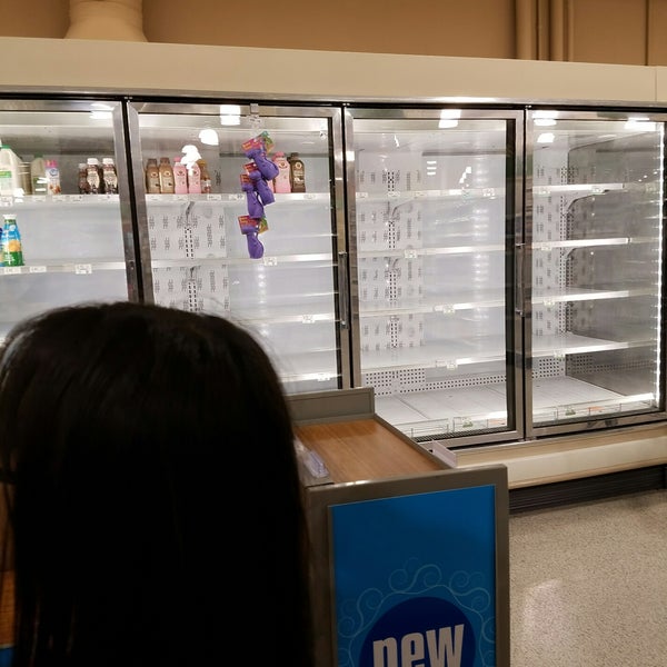 Publix Bayside Lakes Commercial Center 8 tips from 355 visitors