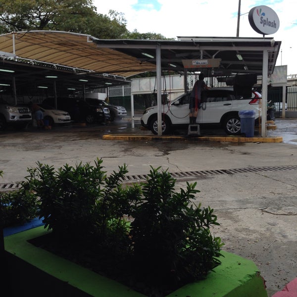 Splash Car Wash Lavado y detallado de coches en Panamá