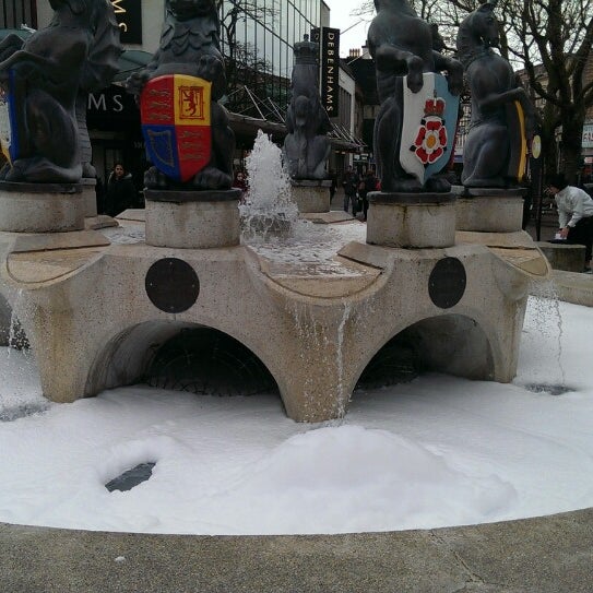 Commercial Road Fountain Fountain in Portsmouth