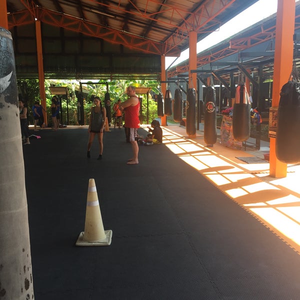3/25/2016 tarihinde Tea A.ziyaretçi tarafından Tiger Muay Thai &amp; MMA Training Center'de çekilen fotoğraf