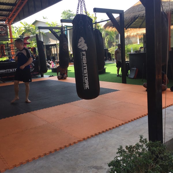 3/28/2016 tarihinde Tea A.ziyaretçi tarafından Tiger Muay Thai &amp; MMA Training Center'de çekilen fotoğraf