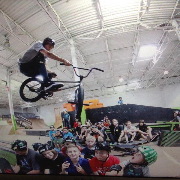 Landslide Skate Park Skate Park