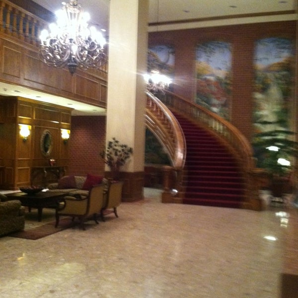 Das Foto wurde bei The Lincoln Marriott Cornhusker Hotel von Margo G. am 1/11/2013 aufgenommen