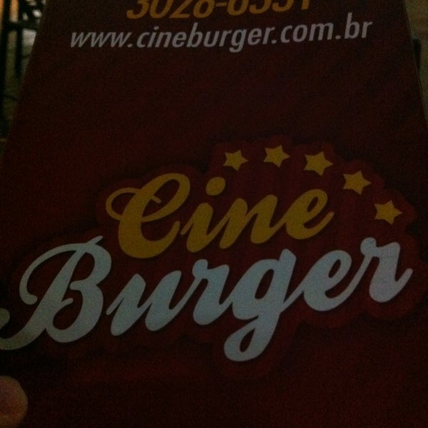Photo taken at Cine Burger by Comedor de Xis on 6/4/2013