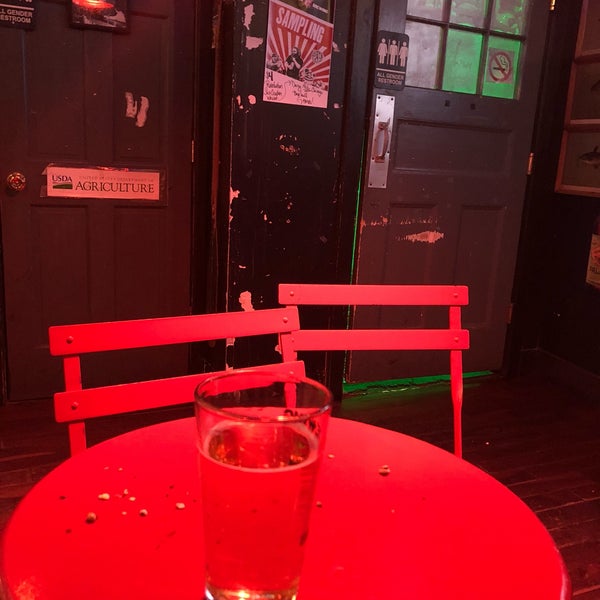 Photo taken at Canal Bar by Blanca on 5/11/2019