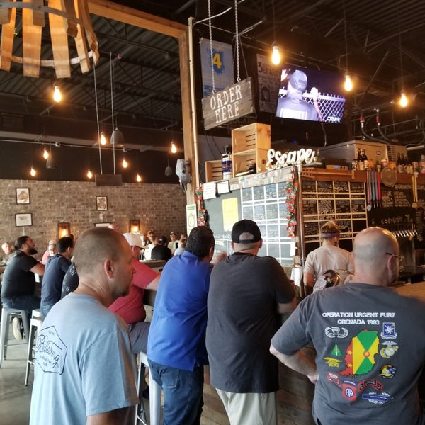 4/19/2019 tarihinde Greg N.ziyaretçi tarafından Escape Brewing Company'de çekilen fotoğraf