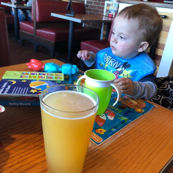 Photo taken at Chili&#39;s Grill &amp; Bar by Bill A. on 4/27/2019