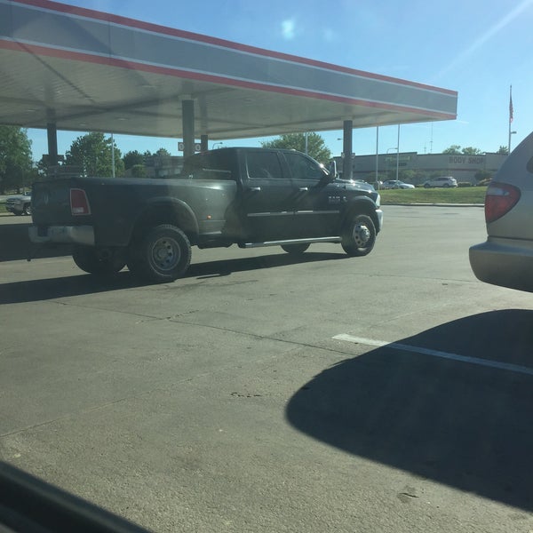 Fantasy's Food & Fuel (Phillips 66) (Now Closed) Convenience Store in