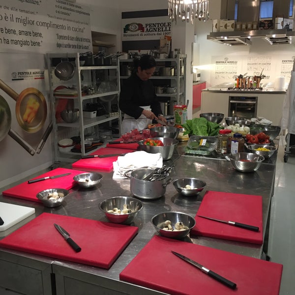 Foto tirada no(a) Pentole Agnelli / Incontri in Cucina por Francesco S. em 3/31/2016