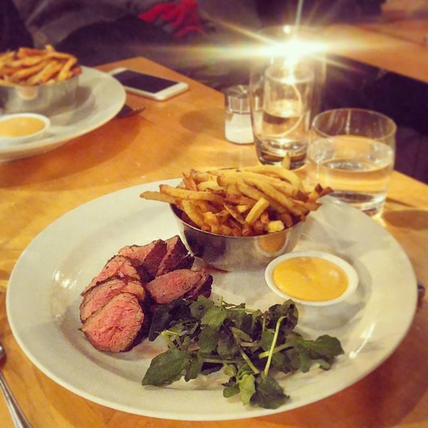 Sidecar Bar and Grill (Now Closed) 577 College St.